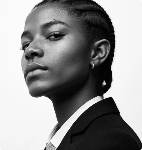  A monochromatic portrait featuring a woman in black and white.